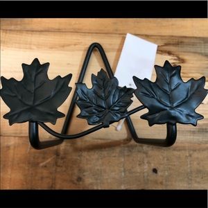 Hunter Green Leaf Easel for prints/plates